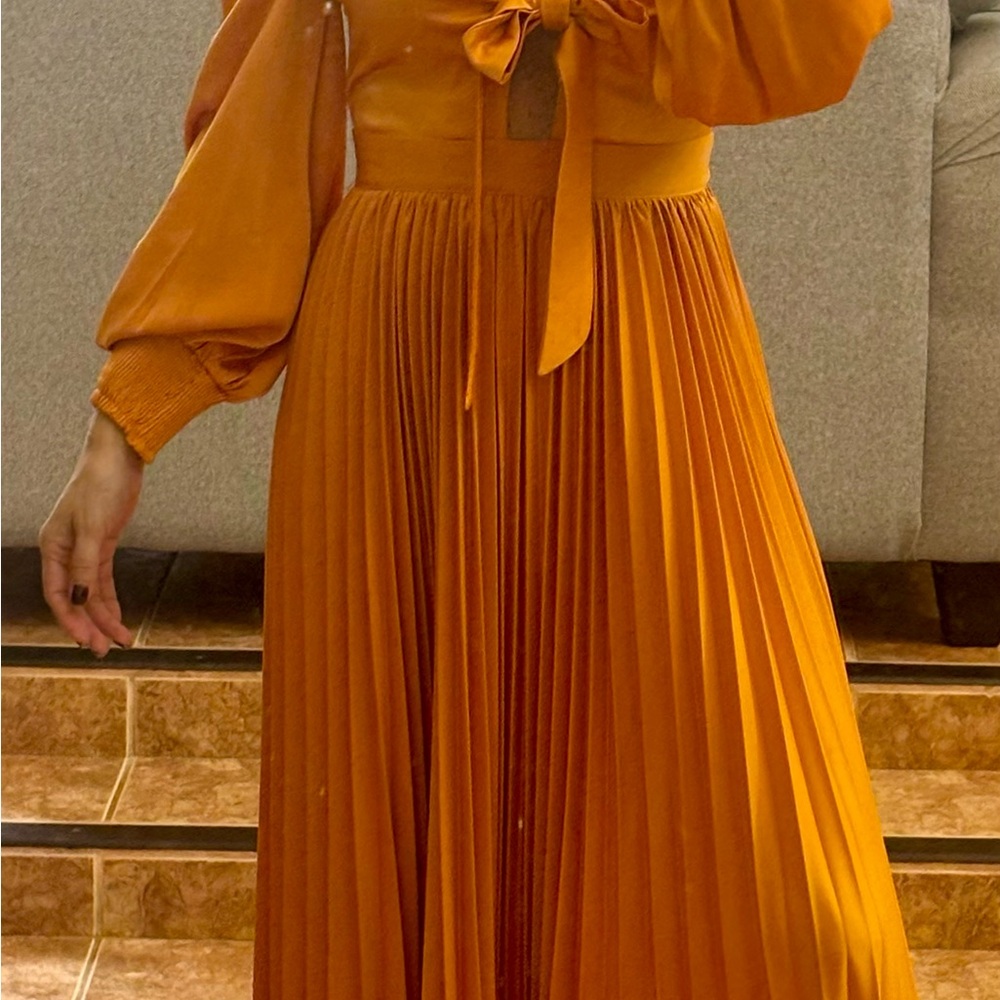 L’ Atiste Dress SIZE small , worn ONCE $40
